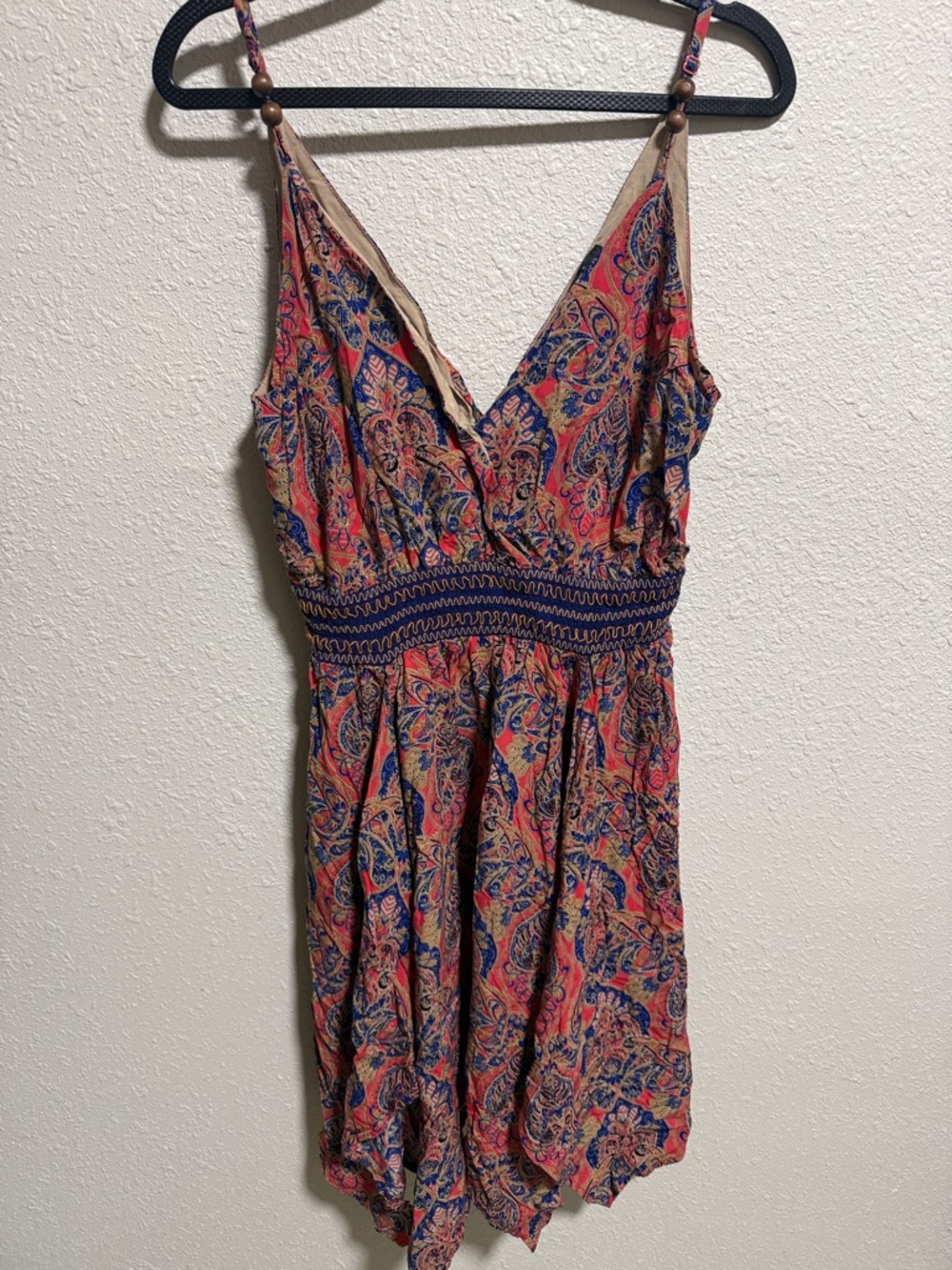 Miss Me Paisley Smocked Waist Handkerchief Hem Mini Dress Red Blue Size Medium - Picture 4 of 8